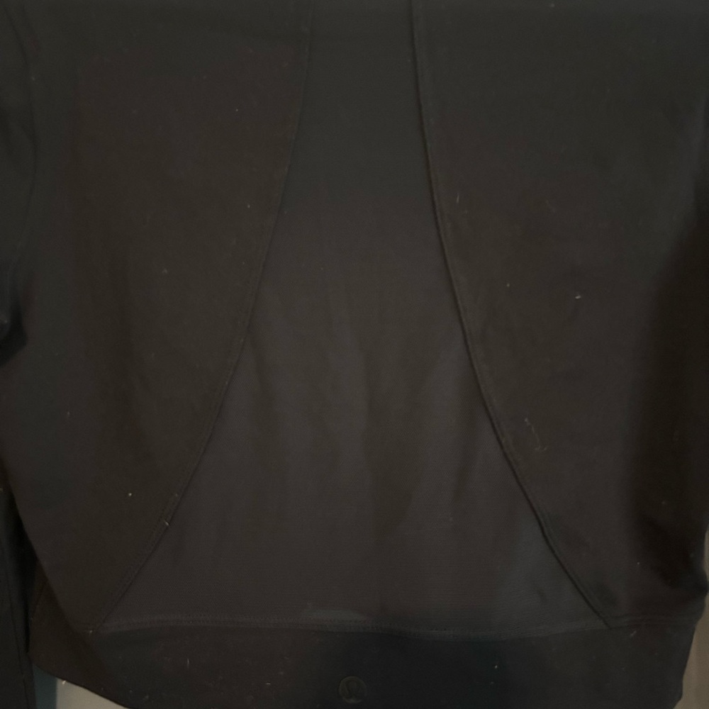 Black Cropped Lululemon Mesh Back Top